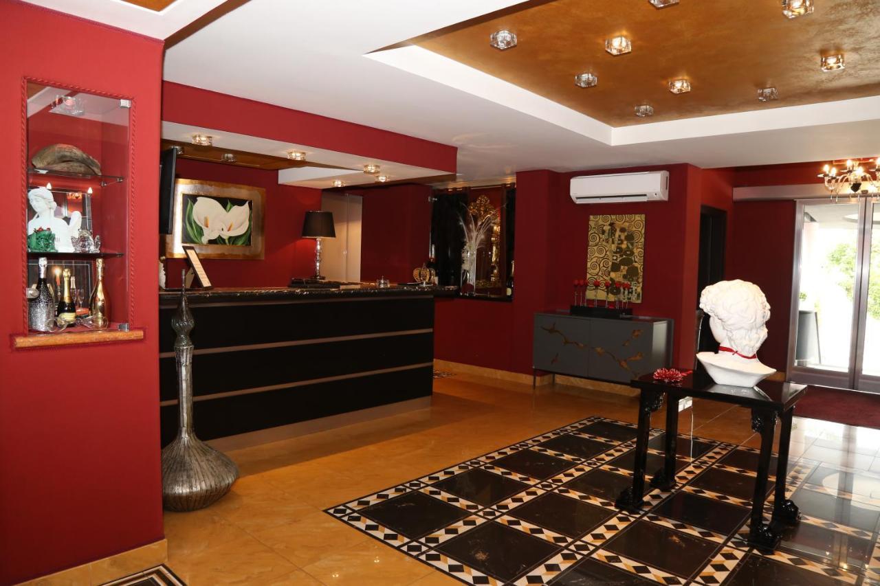 Marcantonio Hotel جوليانو إن كامبانيا المظهر الخارجي الصورة